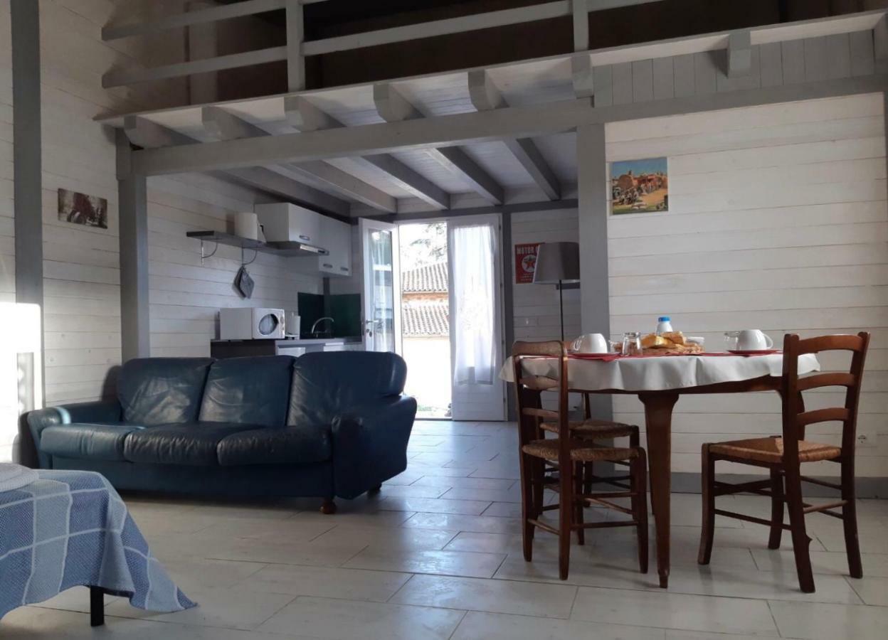 Podere Badia Valdrago Agriturismo Mugello Circuit 斯卡尔佩里亚 外观 照片